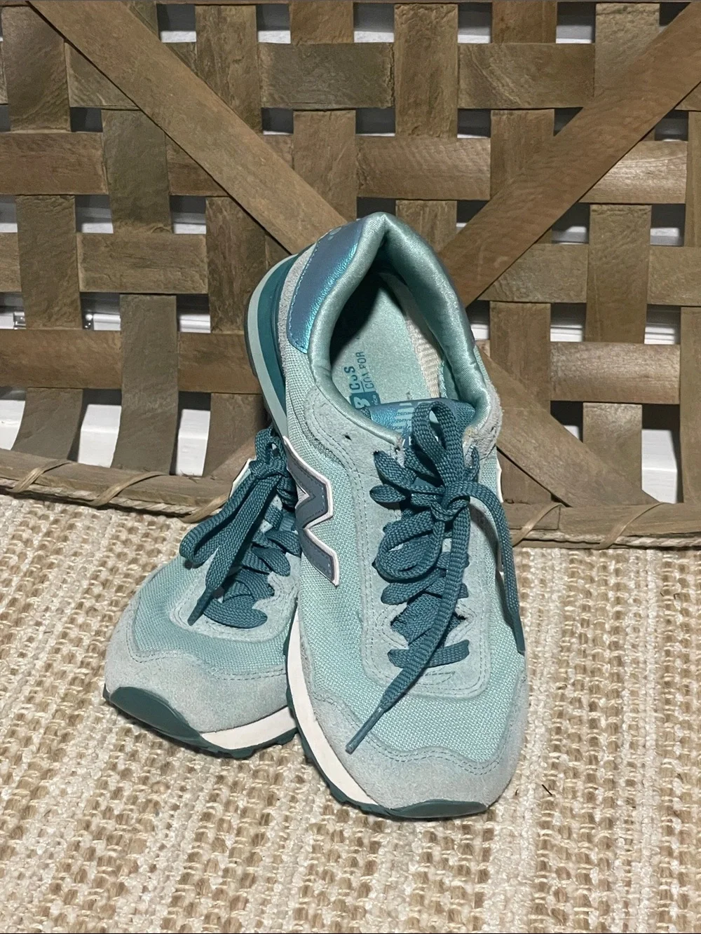 New Balance Women's Teal and Dark Teal Lace-Up Athletic Sneakers